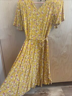 DownEast Mustard Yellow Floral Midi Dress with Tie Waist